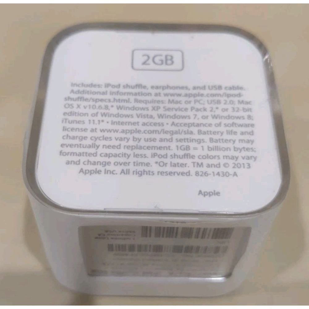 Apple iPod shuffle 4th Generation Blue (2GB) New, Sealed in Box! As Is - Picture 3 of 5